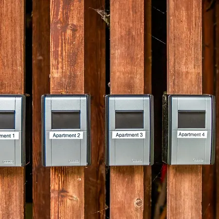 I Altstadtvilla Mit Garten Direkt Am Wasser Mit Parkplatz
