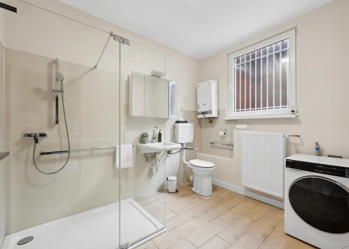 I Altstadtvilla Mit Garten Direkt Am Wasser Mit Parkplatz Dom wakacyjny