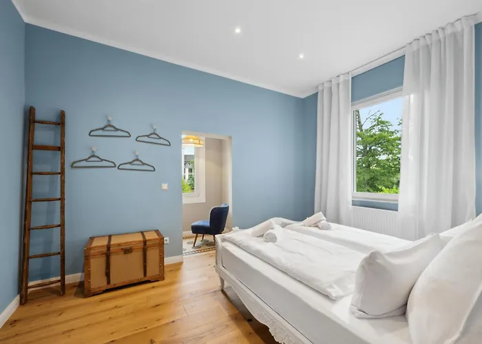 Dom wakacyjny I Altstadtvilla Mit Garten Direkt Am Wasser Mit Parkplatz *