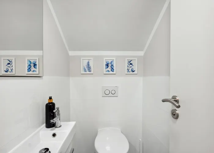 Dom wakacyjny I Altstadtvilla Mit Garten Direkt Am Wasser Mit Parkplatz *