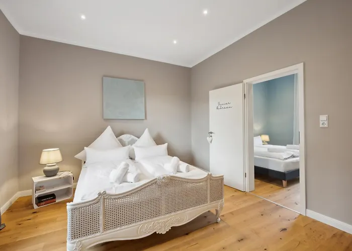 I Altstadtvilla Mit Garten Direkt Am Wasser Mit Parkplatz Dom wakacyjny *