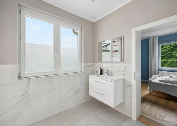 I Altstadtvilla Mit Garten Direkt Am Wasser Mit Parkplatz *